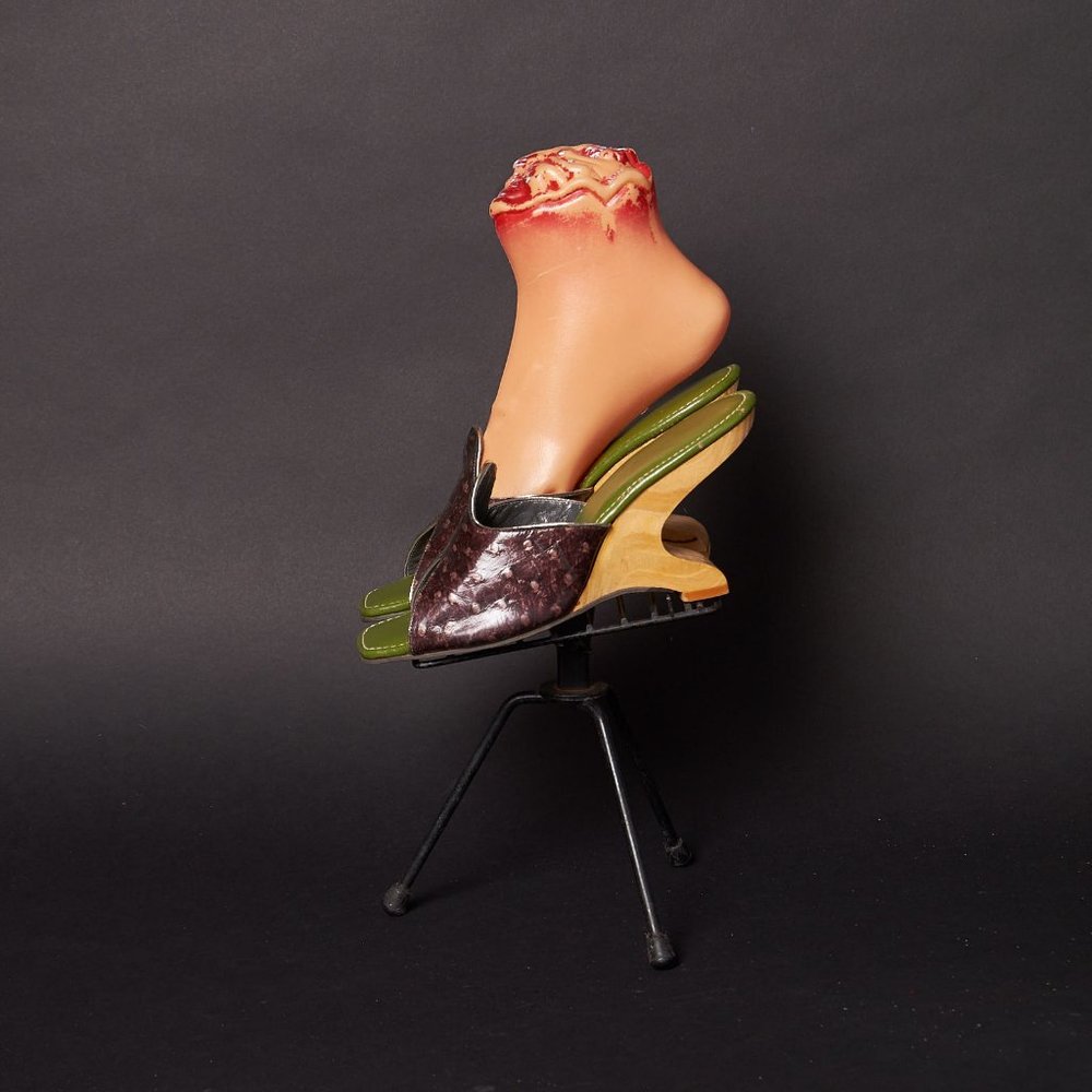 1950s Deadstock Wood Boomerang Heels Shoes